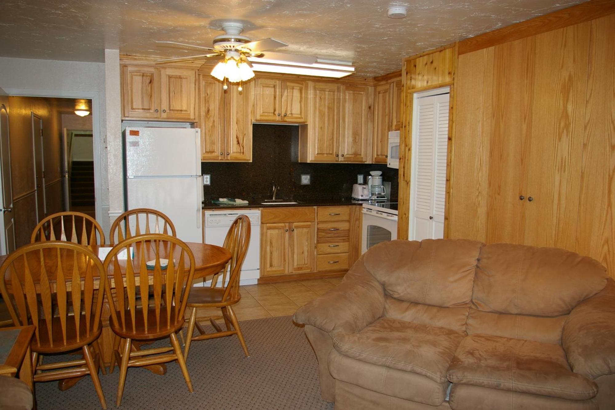 Multi Resorts At Bear Lake Garden City Chambre photo